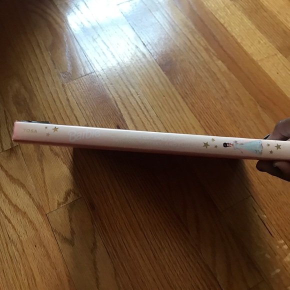 Barbie Book - Picture 6 of 6